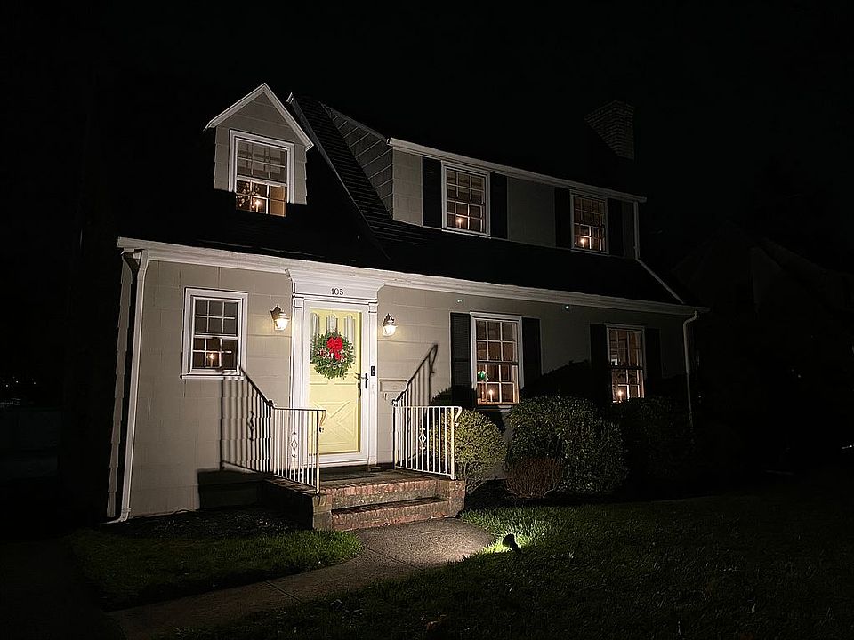 2nd image of 105 Mali Dr