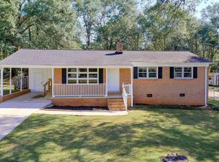 123 Taylors Rd, Taylors, SC 29687