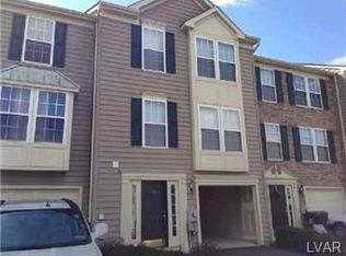 118 Knollwood Dr, Easton, PA 18042