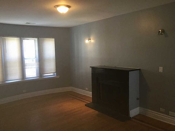 4th image of 44 N Menard Ave APT 2A