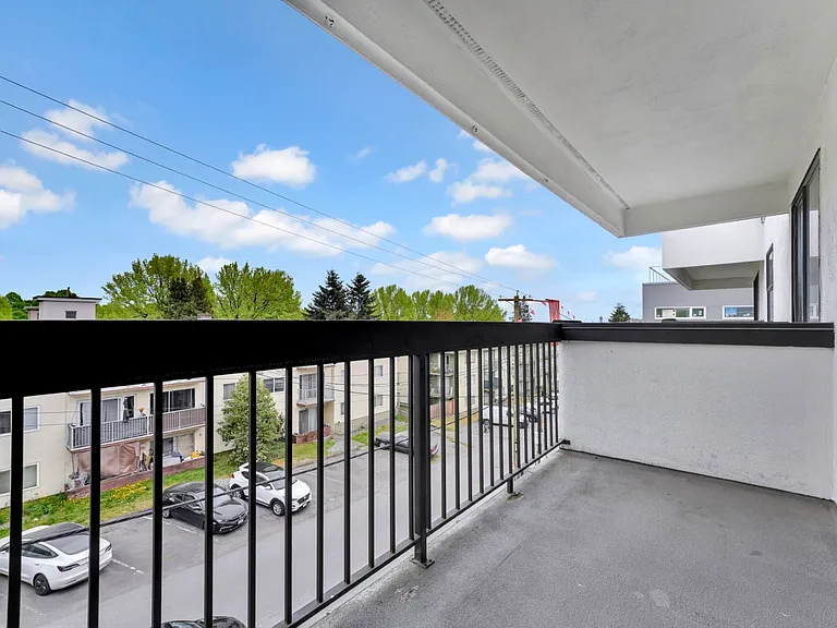 8616 Oak St #203 — Photo 13