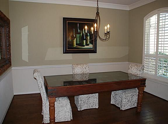 Formal dining room