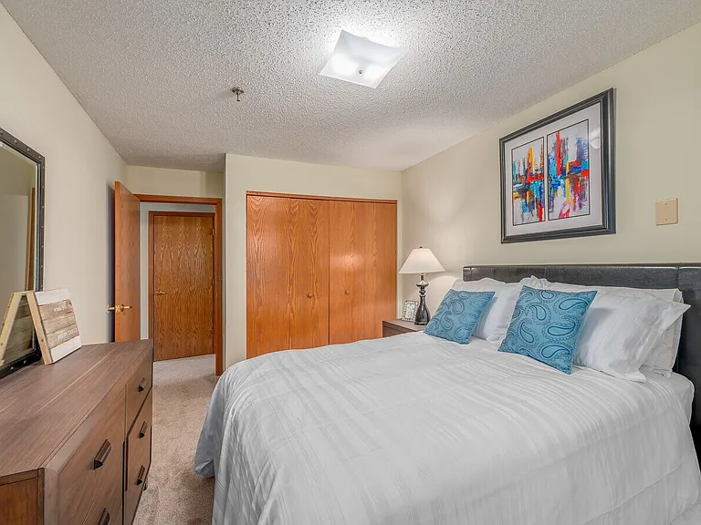 35900 Westminister Ave #12 — Photo 7