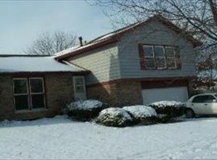 22512 Clarendon Ave, Richton Park, IL 60471