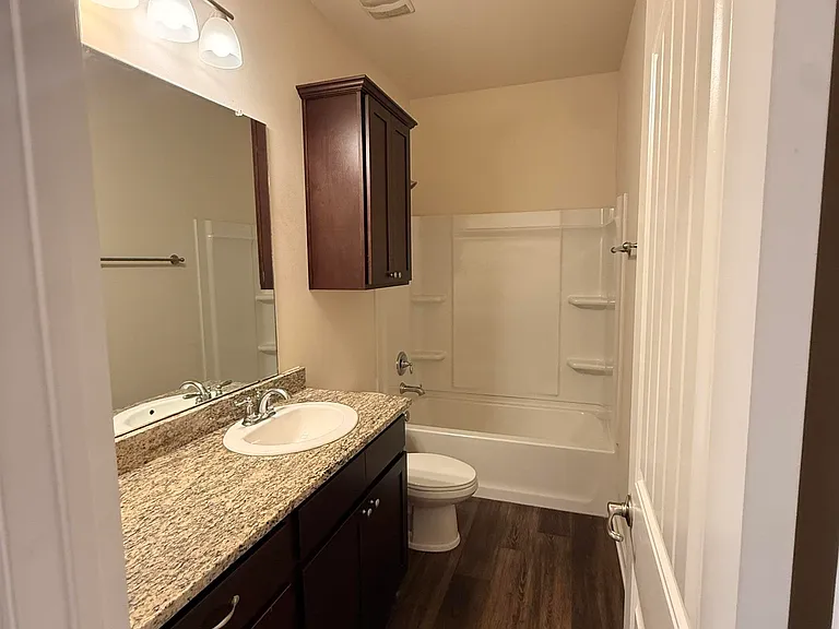 1103 Foxtail Dr — Photo 21