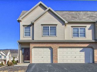 4559 Deer Path Rd, Harrisburg, PA 17110