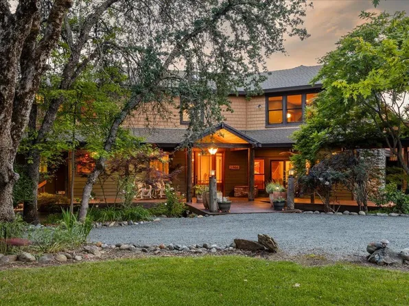 5986 Sandstone Ln, Browns Valley, CA 95918