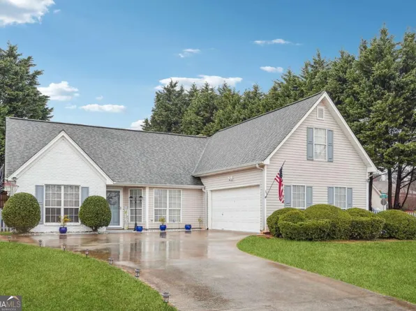 35 Shenandoah Dr, Winder, GA 30680