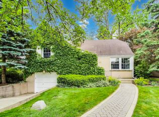433 S Dunton Ave, Arlington Heights, IL 60005