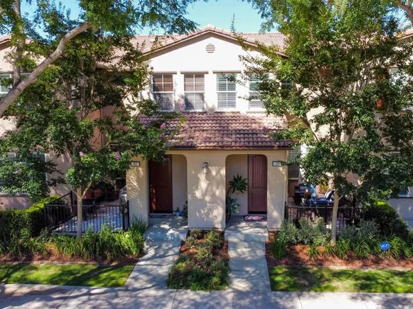 725 Forest Park Blvd, Oxnard, CA 93036