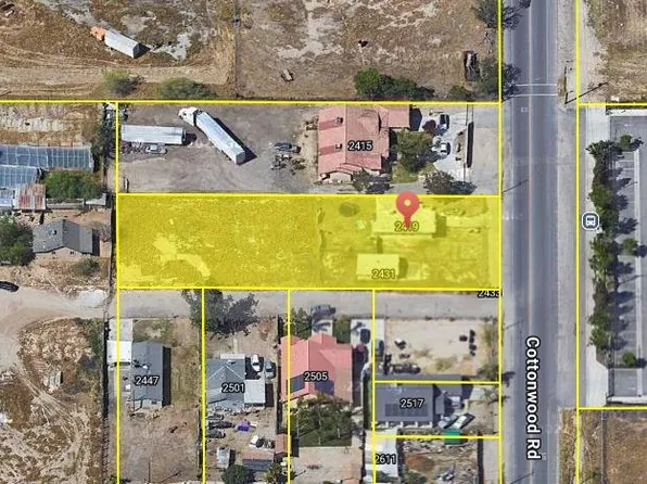 2419 Cottonwood Rd, Bakersfield, CA 93307