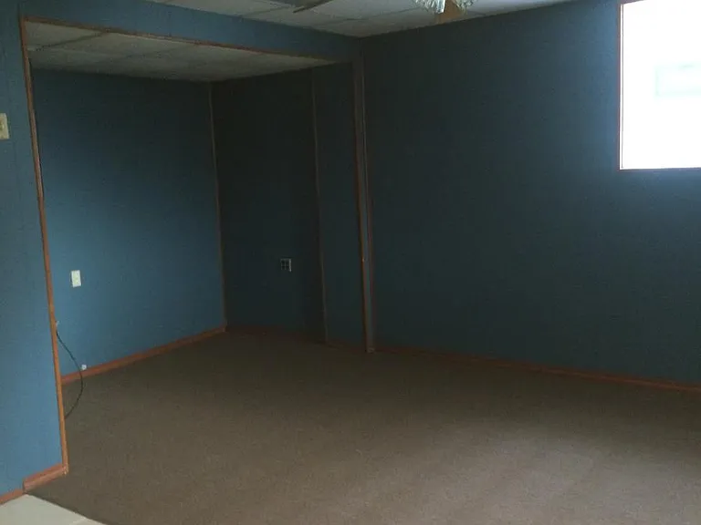 821 Wedgewood Rd — Photo 13
