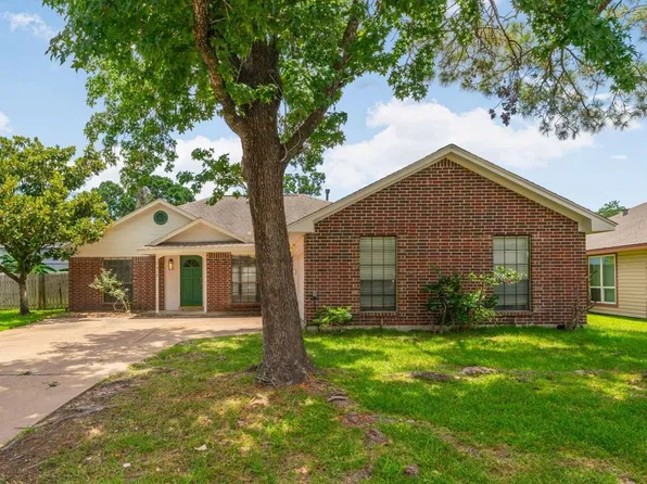 8614 Greenleaf Lake Dr, Houston, TX 77095
