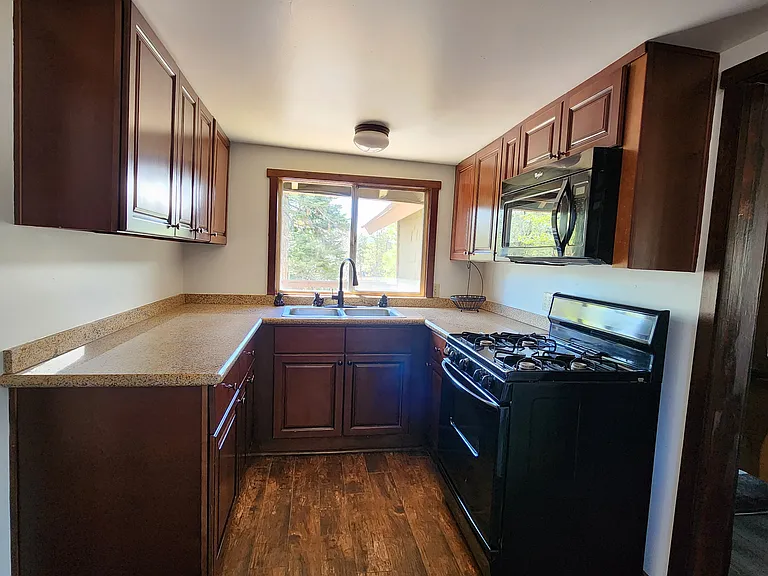 809 Talmadge Rd — Photo 6