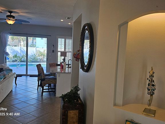 3rd image of 175 Coquina Key Dr