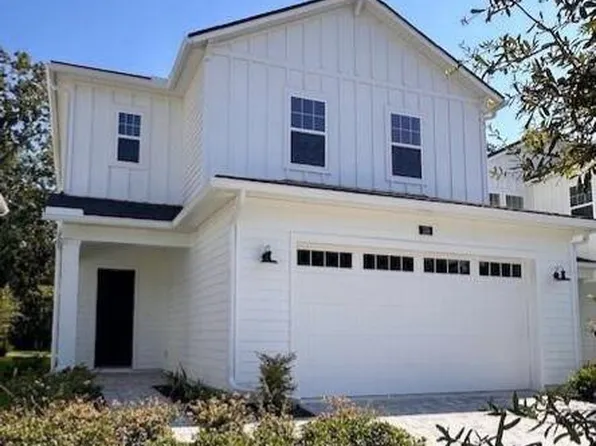 155 OAKMOSS Drive, St. Johns, FL 32259