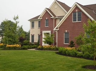 4265 Menderes Dr, Powell, OH