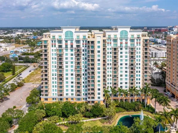 800 N Tamiami Trl Unit 417, Sarasota, FL 34236