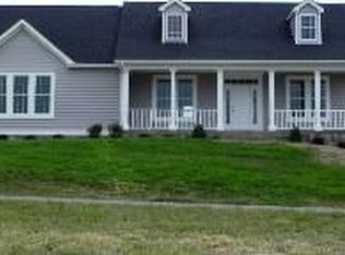 98 Sheffield Ct, Charles Town, WV 25414