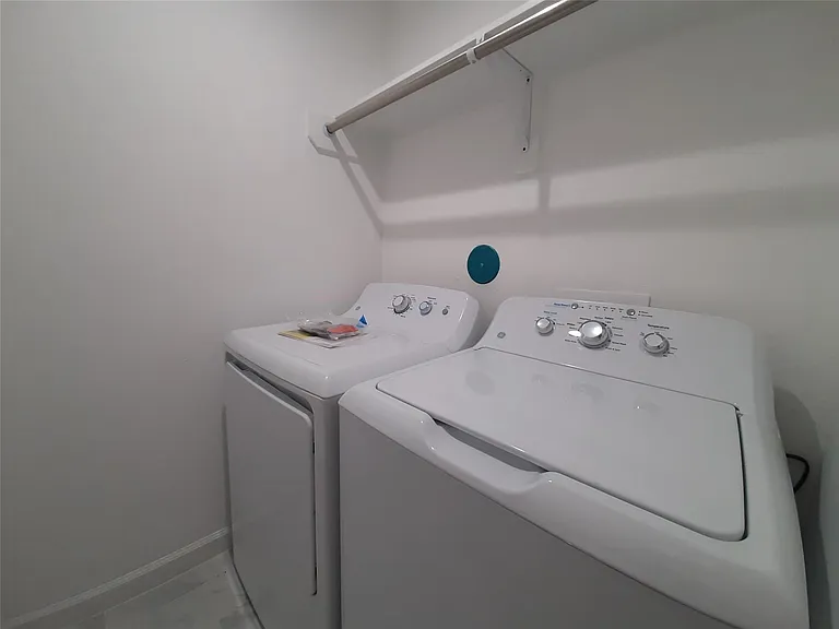 4530 Mayflower St — Photo 17