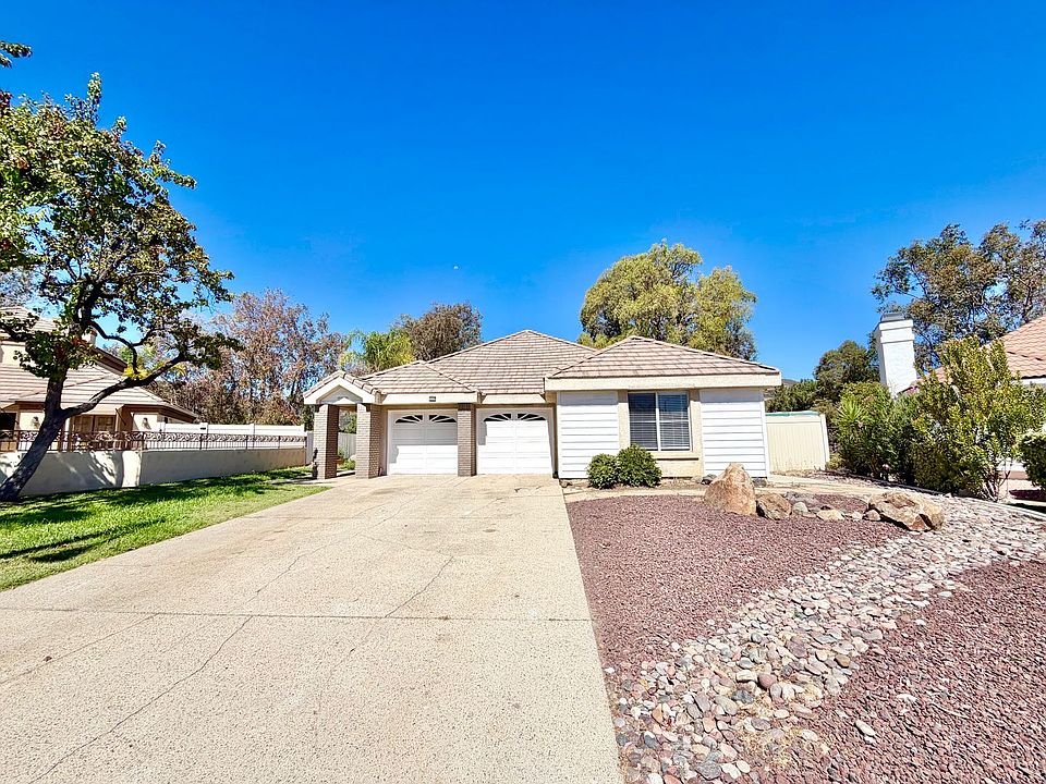 1st image of 22988 Joaquin Ridge Dr