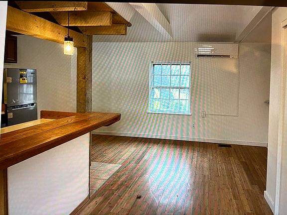 2nd image of 55 Livingston St APT 6