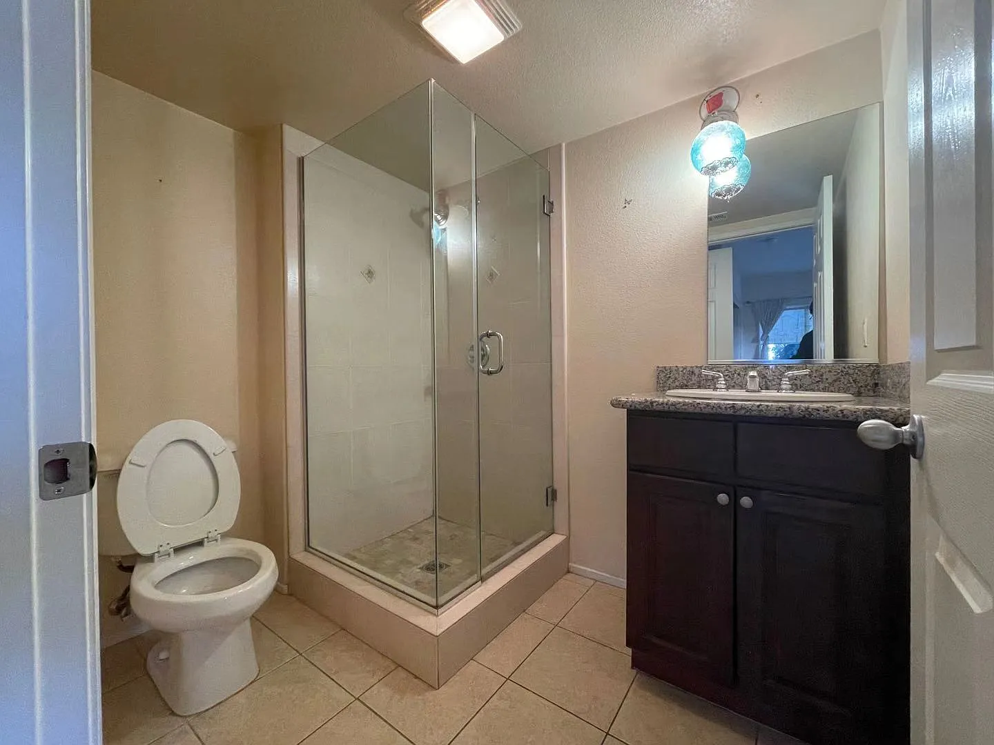 3 bed, 2050 sqft, $1,600 — Photo 3