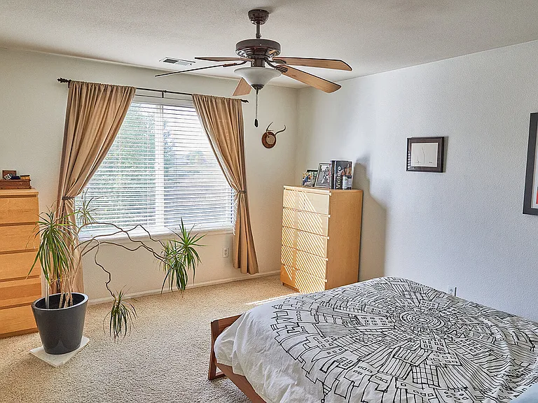 3809 Rannoch St — Photo 9