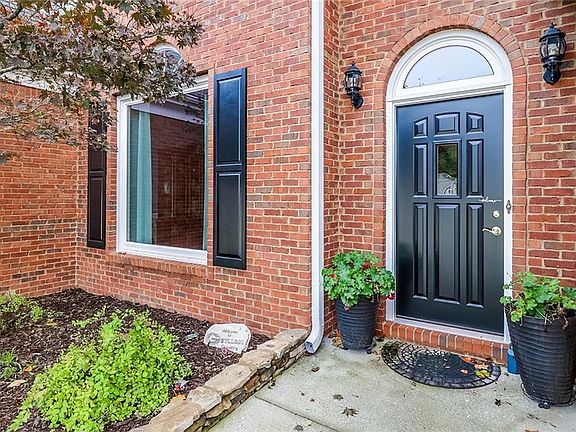 4th image of 1705 Terry Mill Ln