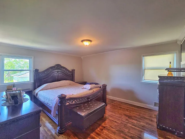 352 Elverton Ave #2 — Photo 12