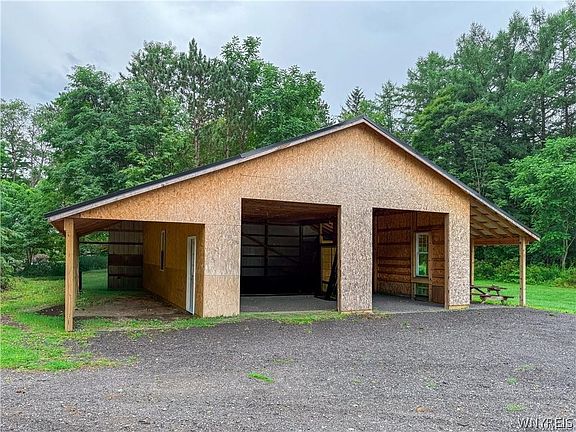 4th image of 7486 Olean Rd