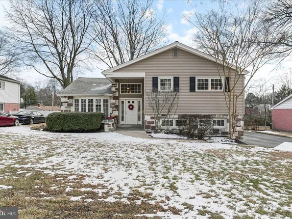 1720 Marilyn Dr, Havertown, PA 19083