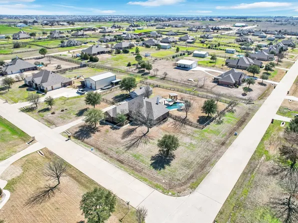 7821 Hill Ridge Dr, Northlake, TX 76247