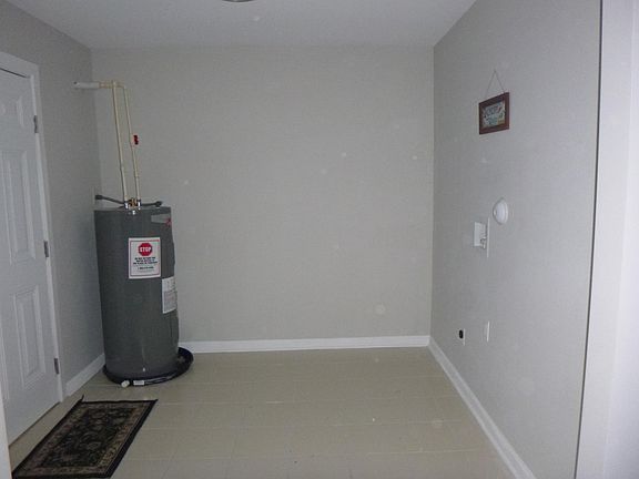 Utility Room with Washer/Dryer Hookup