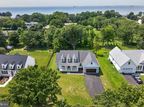 410 5 Farms Dr, Stevensville, MD 21666