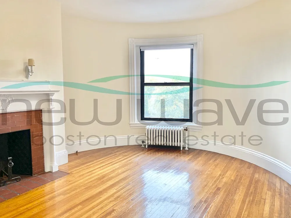 1 bed, 550 sqft, $3,000 — Photo 4