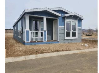 12134 E McQueen Dr, Dewey, AZ 86327