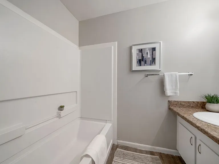 The Park @12Twenty - Save $200 OFF Move-In Costs! Apply Today! — Photo 13
