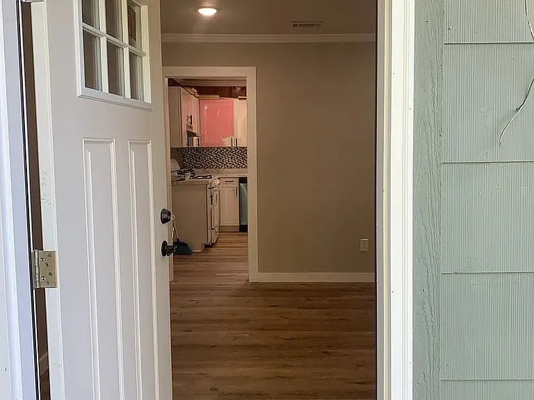 307 Lindbergh Blvd — Photo 3