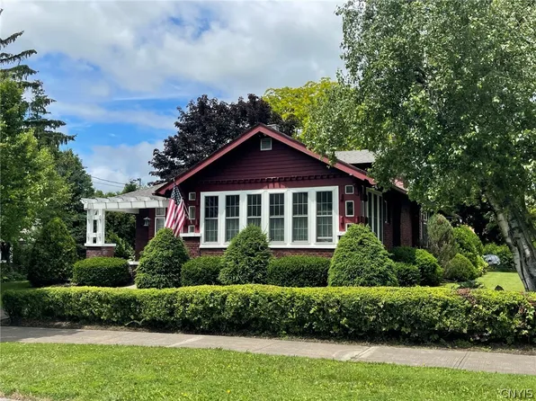 505 Kinsley St, Sherrill, NY 13461