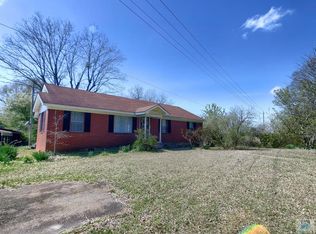 421 Highway 35, Carthage, MS 39051