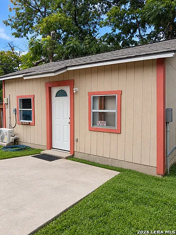 1 bed, 1.0 bath, 1540 sqft, $850 — Photo 2