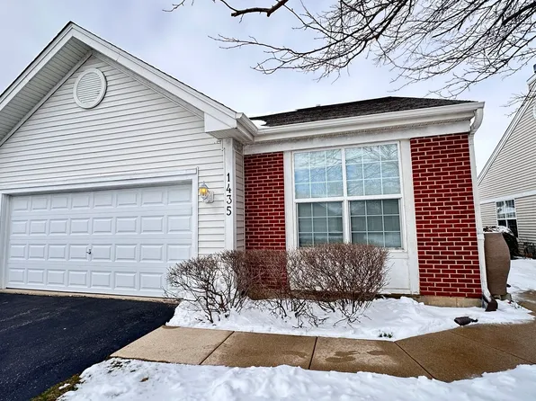1435 Cambria Dr #1435, Dekalb, IL 60115