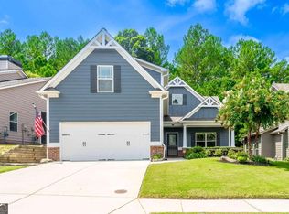 443 Hawthorne Ridge Cir, Dallas, GA 30132