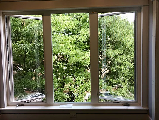 Rented by Halvatzis Realty | media 64