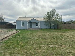 709 Flora Ave, Panhandle, TX 79068