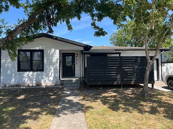 618 Front of House
