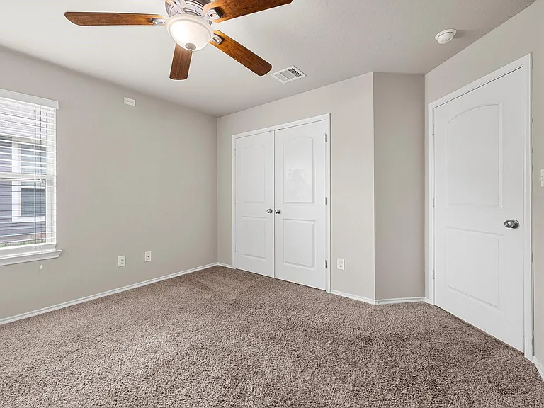 1945 Briar Grove Dr — Photo 15