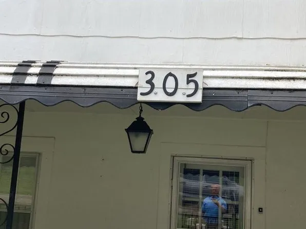 305 Dogwood Ave, Anniston, AL 36201