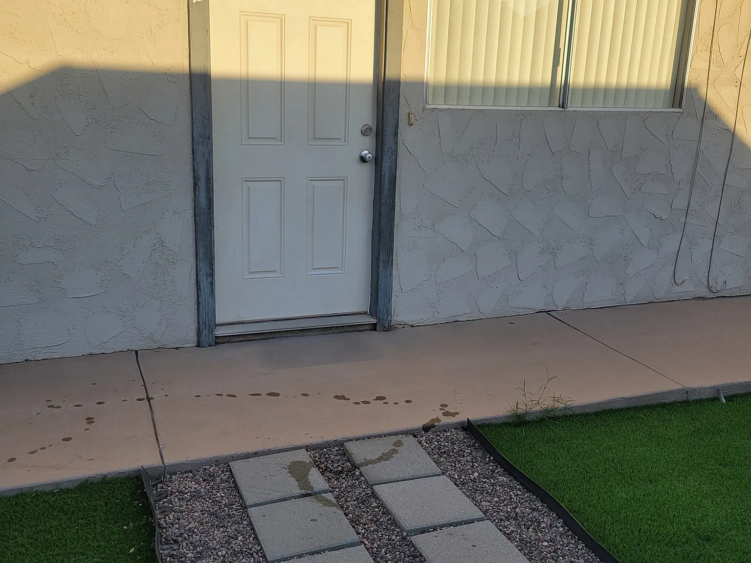 2 bed, $1,250 — Photo 1